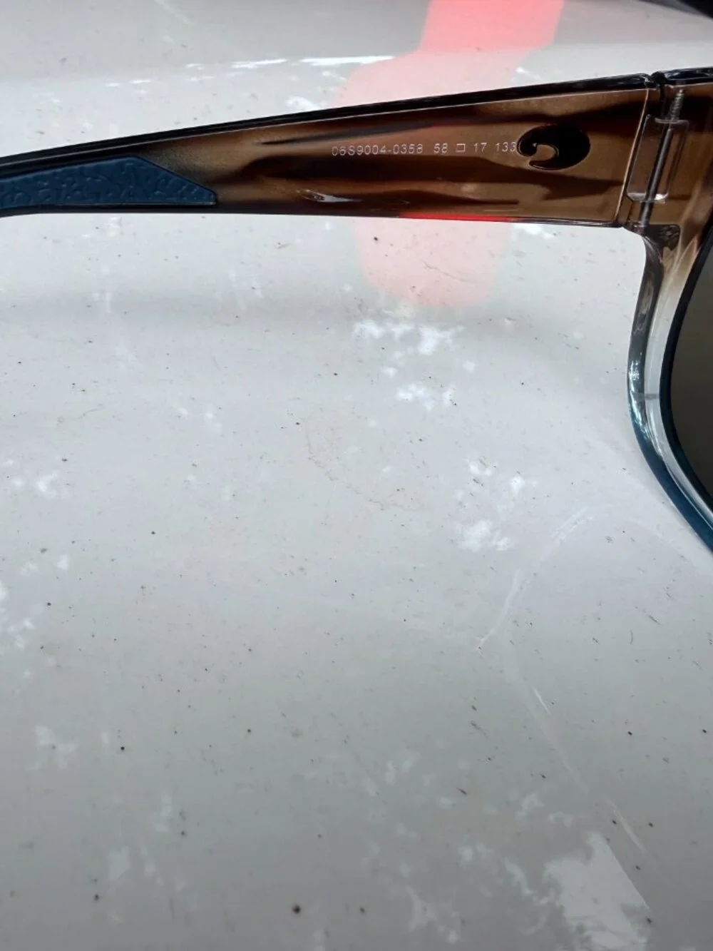 Costa polarized waterwoman